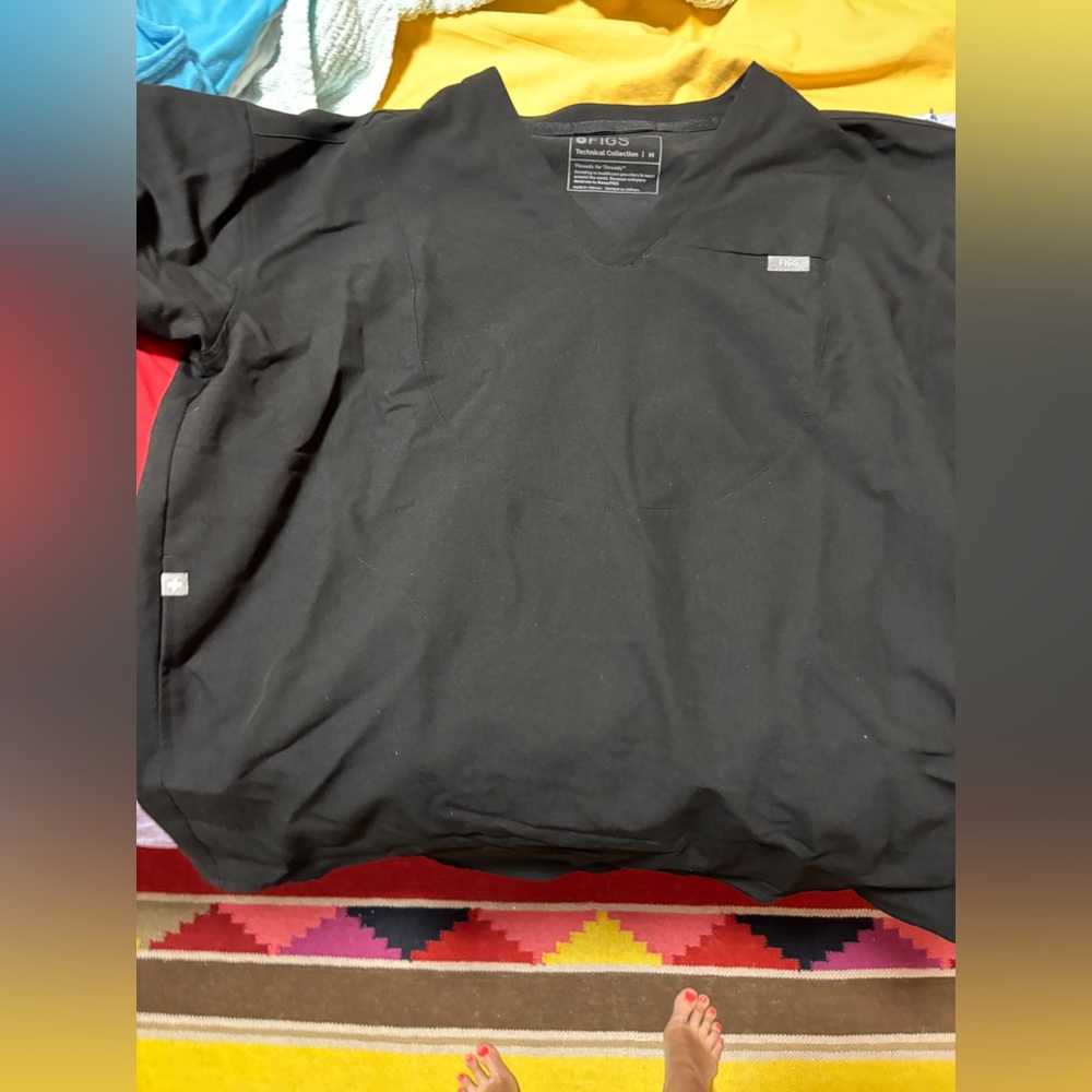 Figs V-Neck Halle Scrub Top